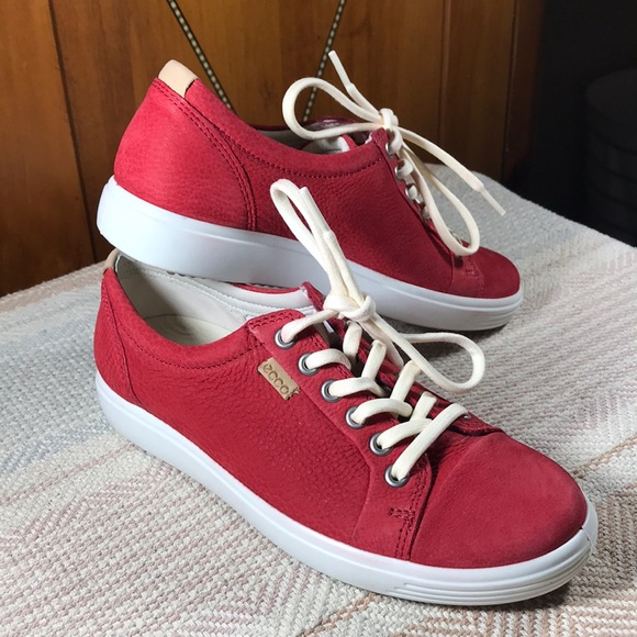 ecco soft 6 mens red